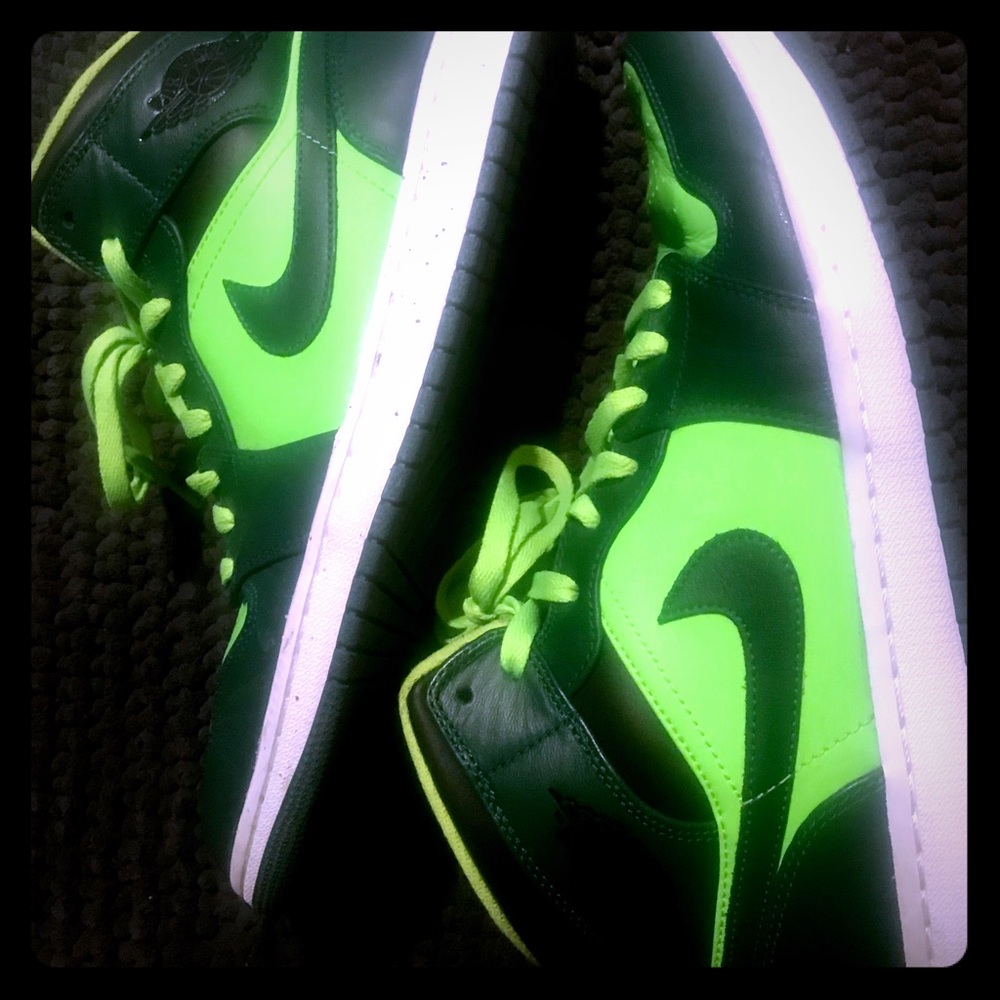 Authentic Air Jordan Retro 1 Nike